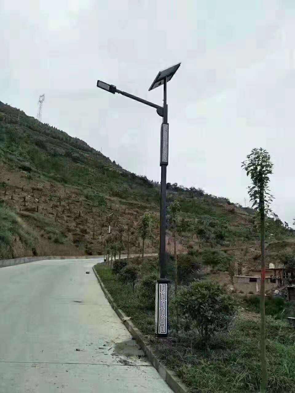 巴中仿古太阳能路灯